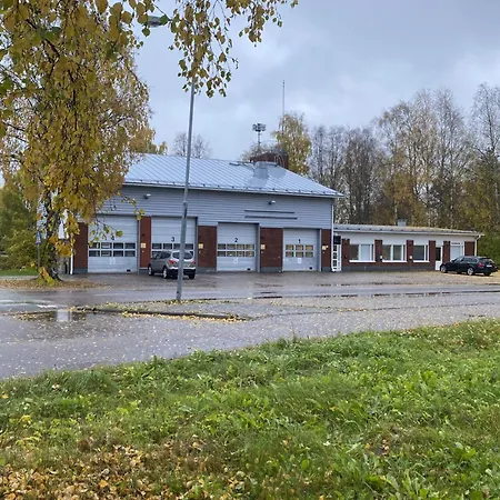 Viihtyisae Esteetoen Saunallinen Asunto Entisellae Paloasemalla