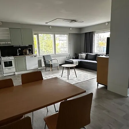 Viihtyisae Esteetoen Saunallinen Asunto Entisellae Paloasemalla Sievi