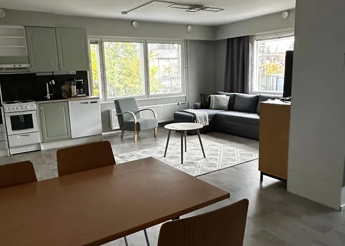 Viihtyisae Esteetoen Saunallinen Asunto Entisellae Paloasemalla Sievi